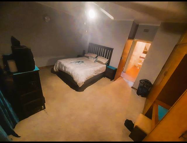 2 BEDROOM HOUSE FOR SALE IN VANDERBIJLPARK CW 3